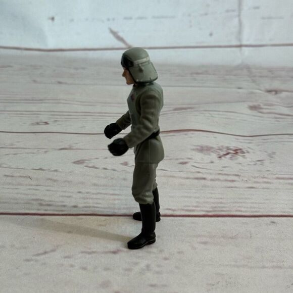 1997 STAR WARS Power of The Force POTF Hasbro Kenner AT-AT Cmdr. General Veers - Picture 2 of 7